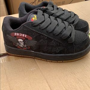 Kids sneakers